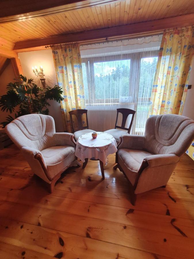 Agroturystyka Las I Woda Prazmow Esterno foto